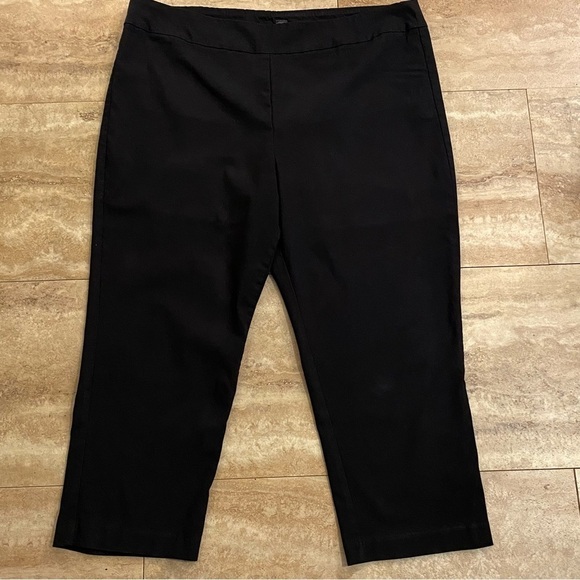 Marla Wynne Women's Elastic Waist Capri Size 20W Black Stretch Pull-On - Picture 1 of 11